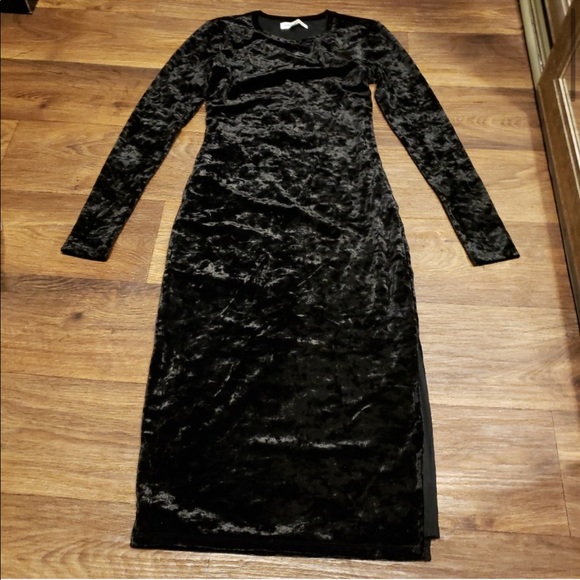 GA Rulebreaker Dress - Picture 4 of 8